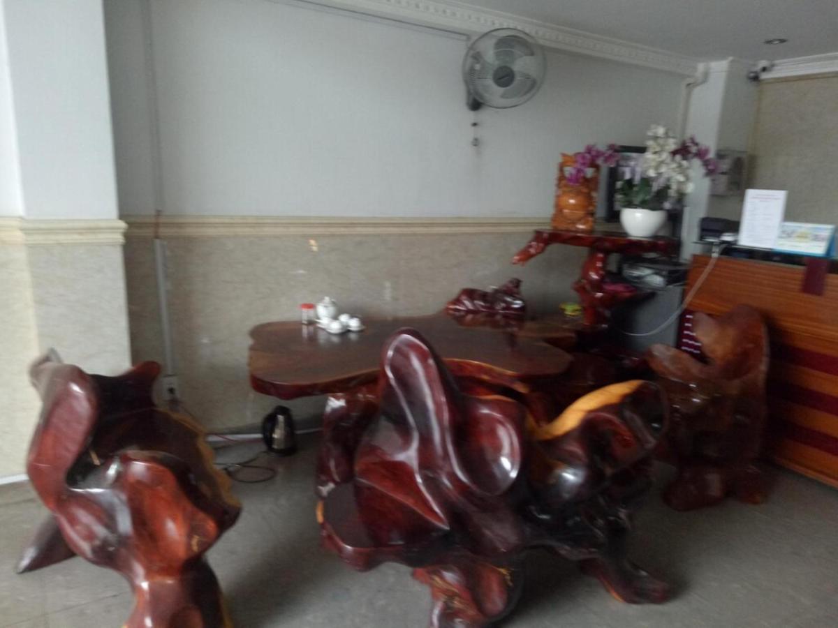 Duc Long Hotel ホーチミン市 エクステリア 写真